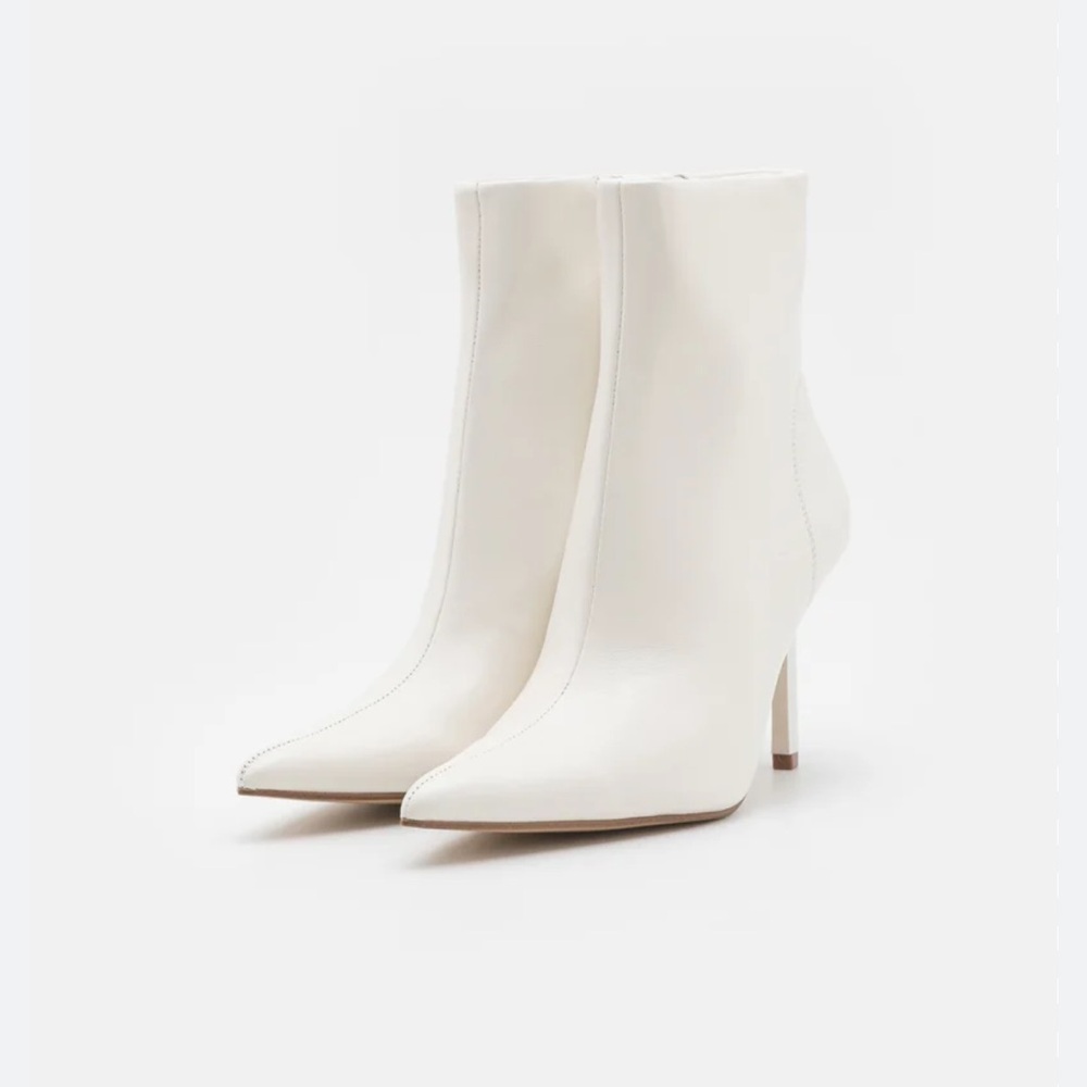 STEVE MADDEN IYANNA